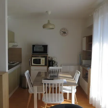 Apartament Chez 2 Etoiles 50m Des Thermes